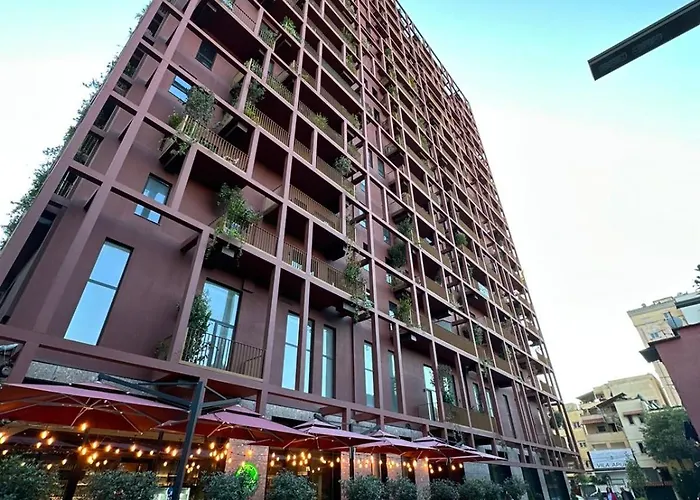 アパート Garden Building ティラナ