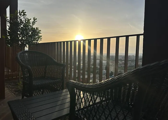 Garden Building * ティラナ